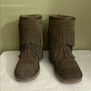 Koolaburra Brown Fringe Winter Boots